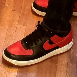 Black & Red Nike size 11